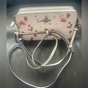 COACH - Kira Crossbody in Tulip Meadow